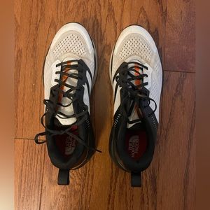 North Face Women’s 9